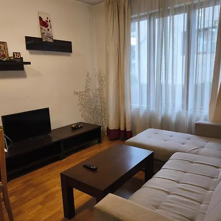 4 Seasons - شقة *